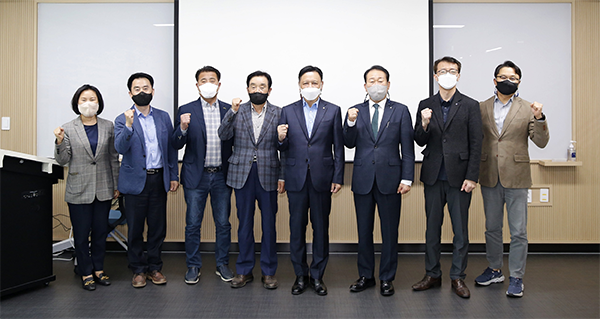 (재)울산북구 교육진흥재단(이사장 이동권)은 임시이사회를 개최 했다.