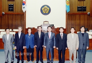 수산업경영인聯 임원진 시의회 방문